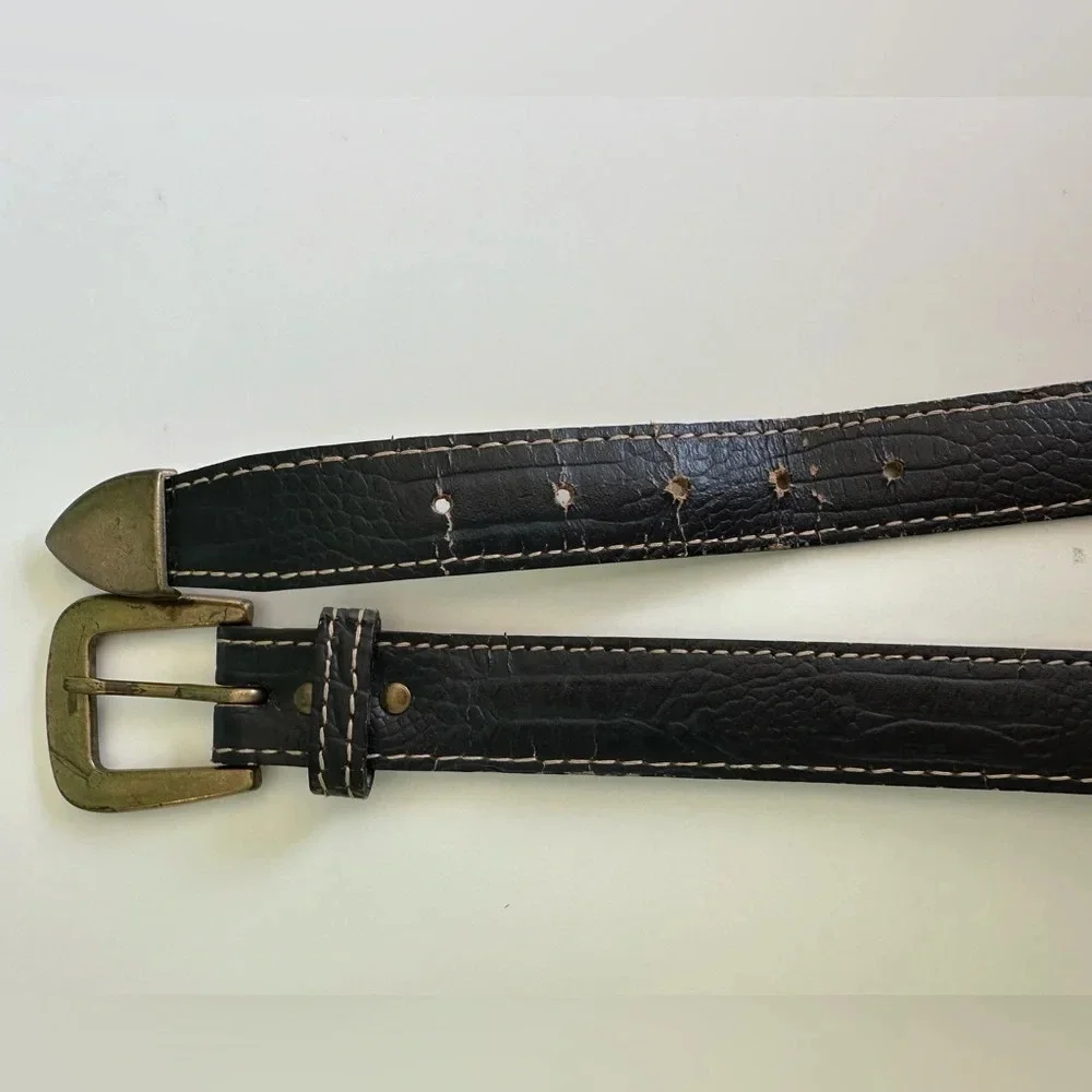 Vintage Black Belt with Gold/Brass Buckle, Crocodile/Alligator embossed size 31